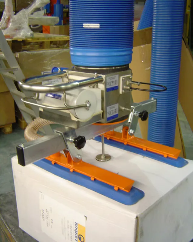 Handle boxes and crates with vacuum lifters at cycle time