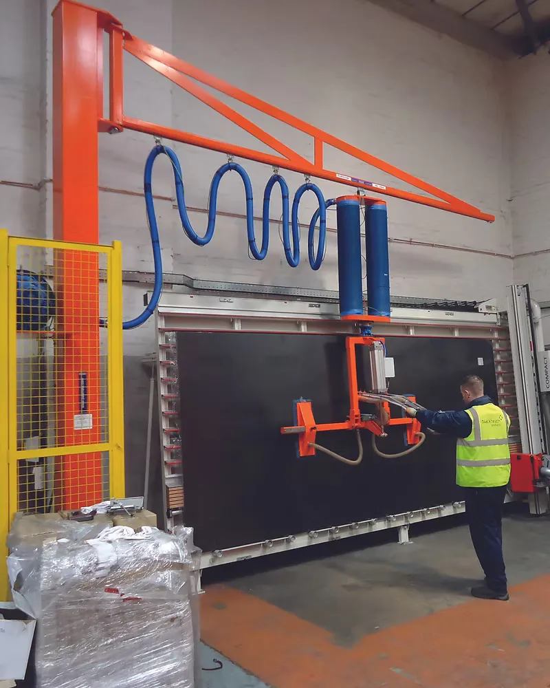 Guide panels without torsion