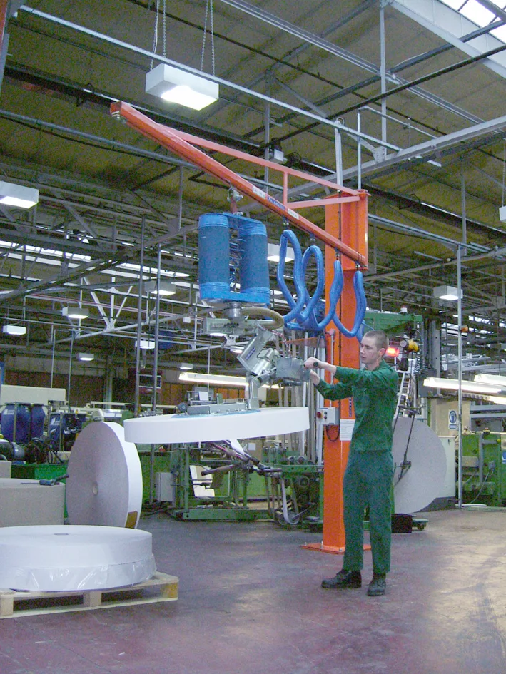 Pick up rolls, coils and cable drums safely